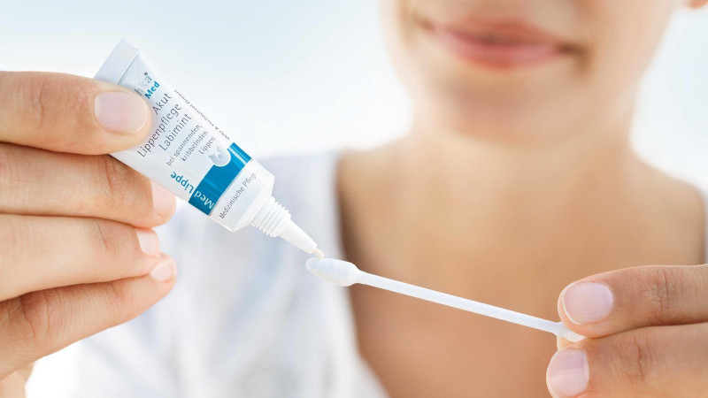 Dr Hauschka Labimint Soothing Lip Care