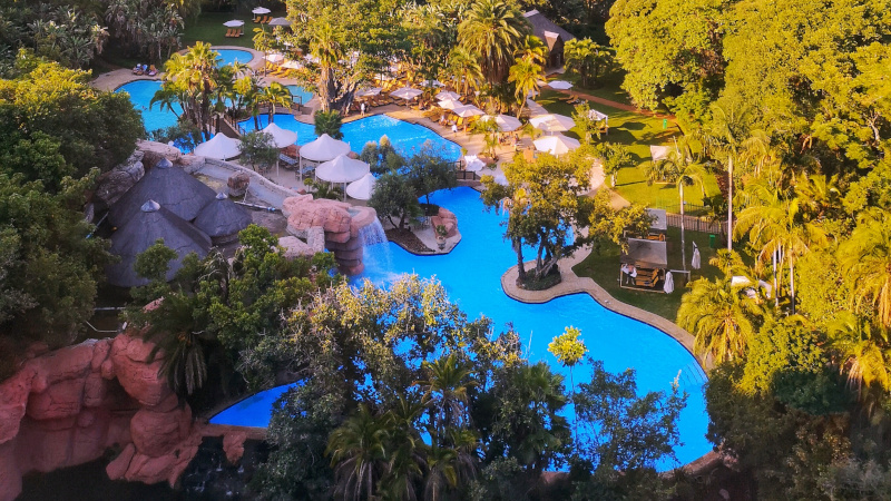 Cascades Pool, Sun City