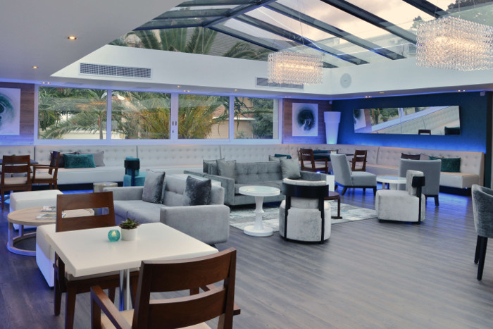The Glass Lounge, The Cape Milner Hotel - Tamboerskloof