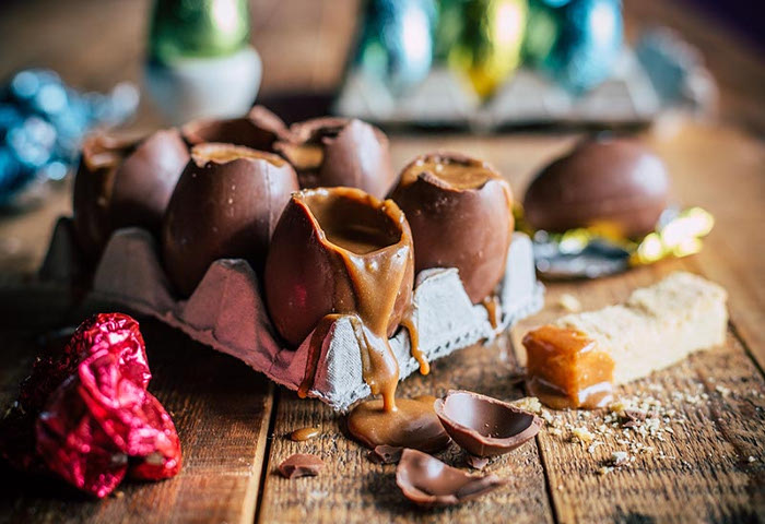 MILLIONAIRE’S SHORTBREAD EASTER EGGS