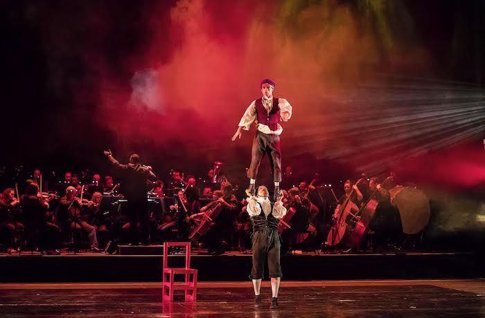 Zip Zap and Philharmonic orchestra