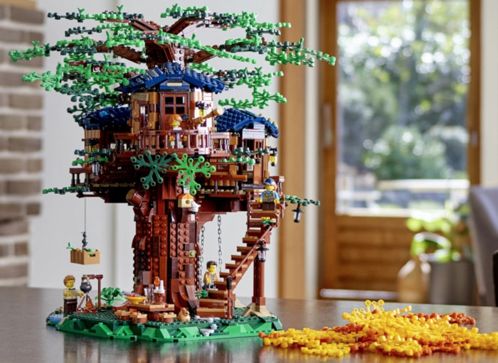 Lego TReehouse