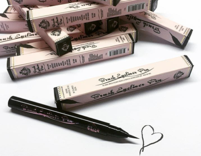 Viva La Diva Brush Eyeliner Pen