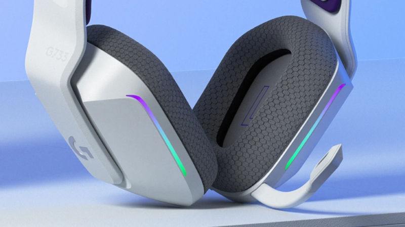 Logitech G733