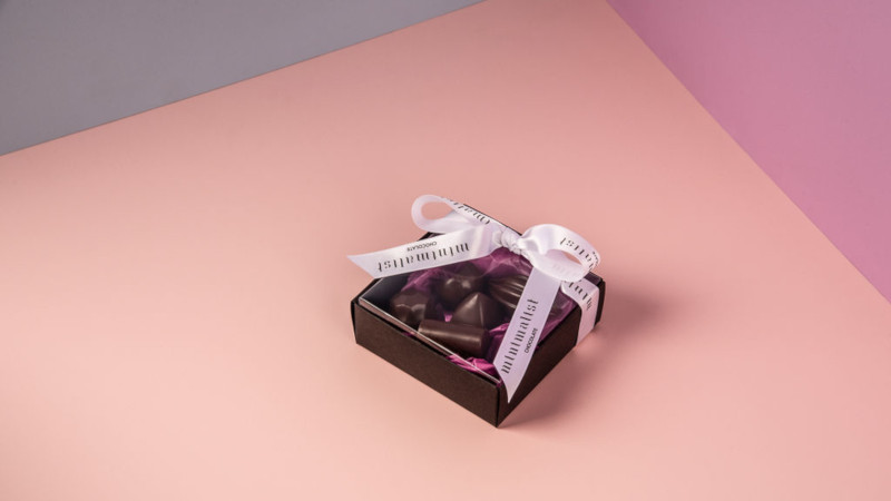 Minimalist Chocolate