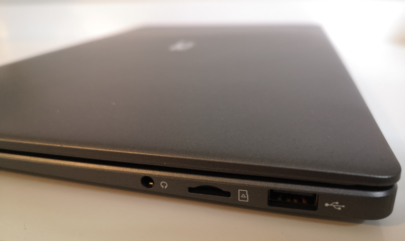 RCT Zea 2 laptop