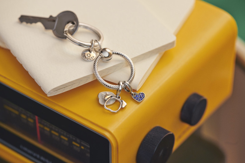 Pandora Moments collection