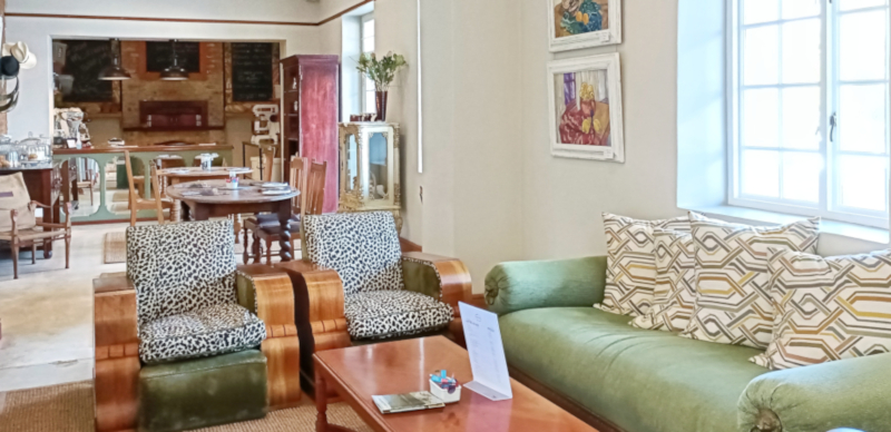 Karoo Art Hotel