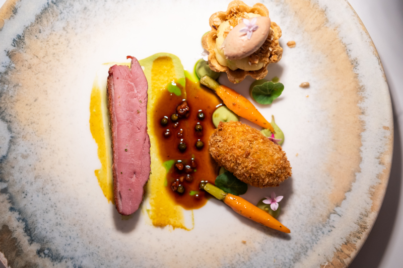 de Tafel - Living Landscapes - Smoked Mountain Sage Duck