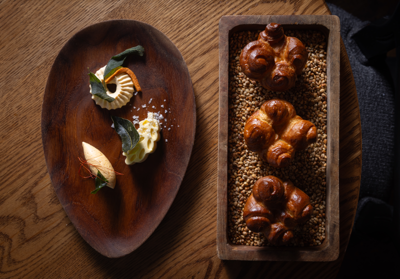 Upper Union - House Gread - kubaneh with three butters - mebos & “Klein River” Gruberg, “Ubuntu” EVOO & “Cream of the Crop” makhani butter JAN RAS PHOTOGRAPHY